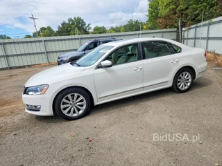 VOLKSWAGEN PASSAT SEL