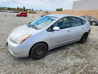 TOYOTA PRIUS BASE