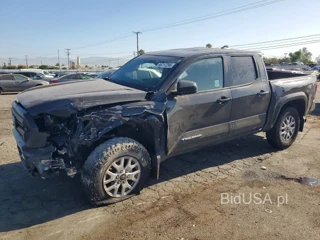 TOYOTA TACOMA SR5