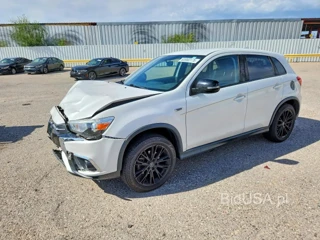MITSUBISHI OUTLANDER SPORT ES