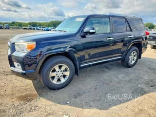 TOYOTA 4RUNNER SR5