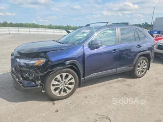 TOYOTA RAV4 XLE PREMIUM
