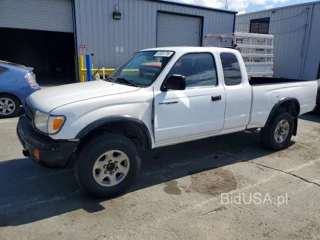 TOYOTA TACOMA XTRACAB PRERUNNER