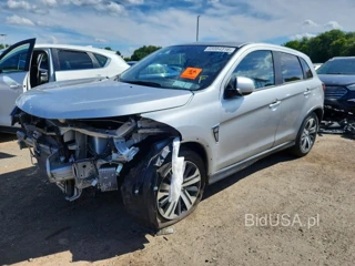 MITSUBISHI OUTLANDER SPORT S/SE