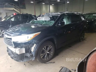TOYOTA HIGHLANDER XLE