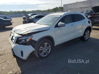 MERCEDES-BENZ GLA 250 4MATIC