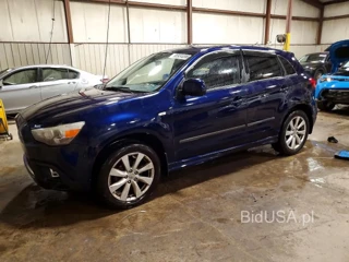 MITSUBISHI OUTLANDER SPORT SE