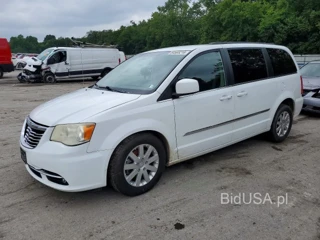 CHRYSLER TOWN & COUNTRY TOURING
