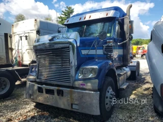 FREIGHTLINER 122SD