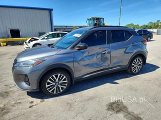 NISSAN KICKS SR