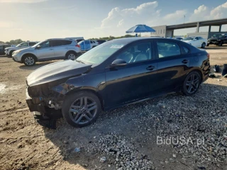 KIA FORTE GT LINE