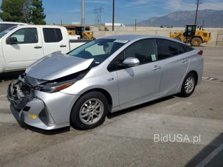 TOYOTA PRIUS PRIME PLUS