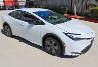 TOYOTA PRIUS LE