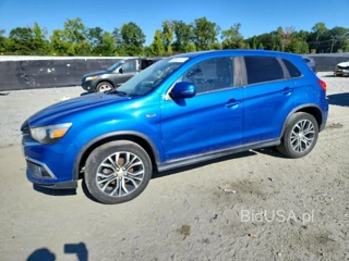 MITSUBISHI OUTLANDER SPORT ES