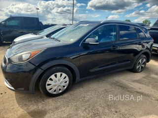 KIA NIRO EX