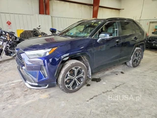 TOYOTA RAV4 XSE