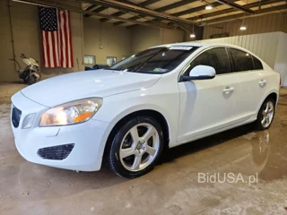 VOLVO S60 T5