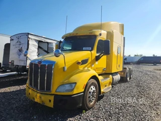 PETERBILT 579