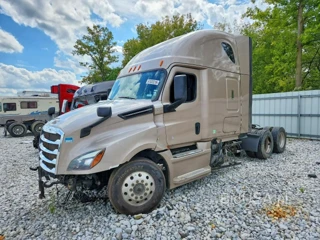FREIGHTLINER CASCADIA