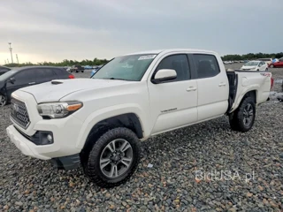 TOYOTA TACOMA TRD SPORT