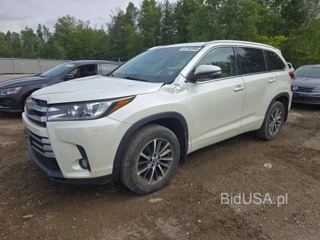 TOYOTA HIGHLANDER XLE