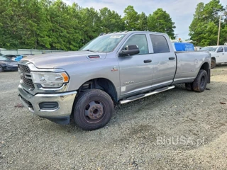 RAM 3500 TRADESMAN