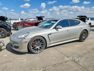 PORSCHE PANAMERA 2