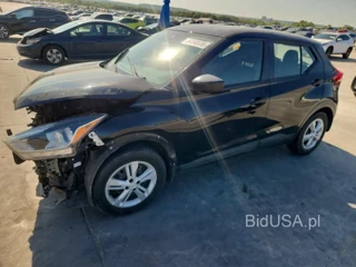 NISSAN KICKS S