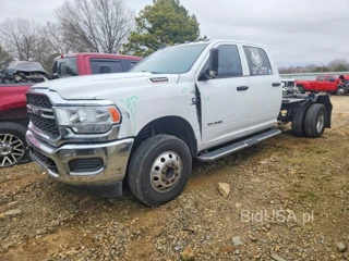RAM 3500 TRADESMAN