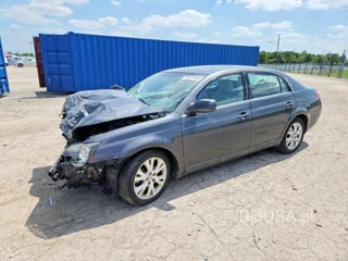 TOYOTA AVALON XL