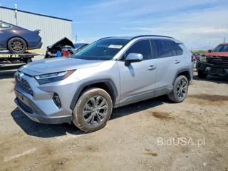 TOYOTA RAV4 LIMITED