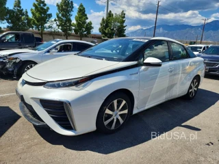 TOYOTA MIRAI BASE