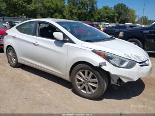 HYUNDAI HYUNDAI ELANTRA SE