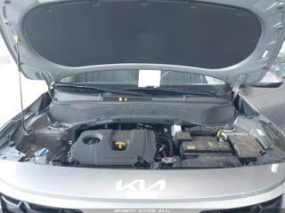KIA KIA SELTOS LX