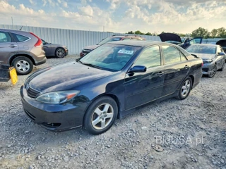 TOYOTA CAMRY SE V6