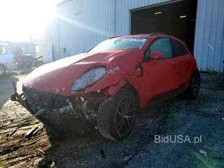 PORSCHE MACAN BASE