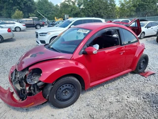 VOLKSWAGEN NEW BEETLE