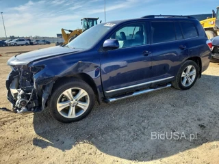 TOYOTA HIGHLANDER BASE