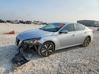 NISSAN ALTIMA SV