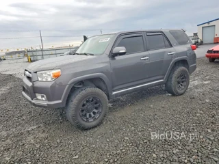 TOYOTA 4RUNNER SR5