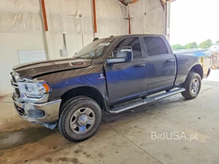RAM 2500 TRADESMAN