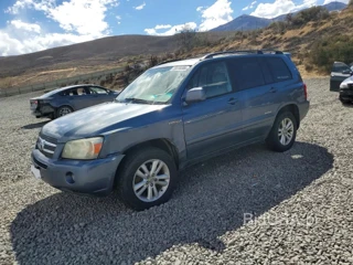 TOYOTA HIGHLANDER HYBRID