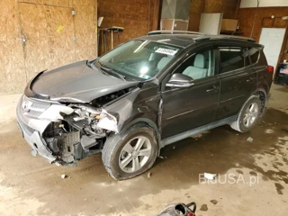 TOYOTA RAV4 XLE