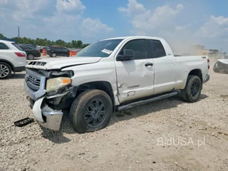 TOYOTA TUNDRA SR5