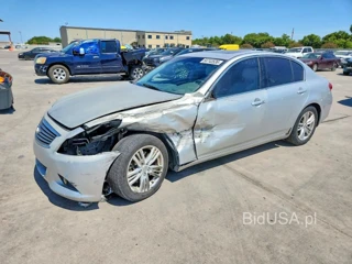 INFINITI G37 SEDAN JOURNEY