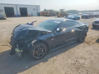 FORD MUSTANG GT
