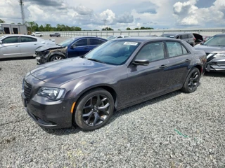 CHRYSLER 300 S