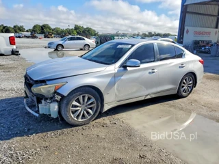 INFINITI Q50 PREMIUM