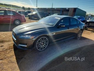 JAGUAR XF R - SPORT
