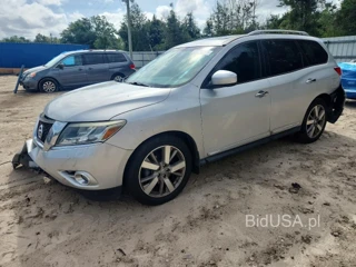 NISSAN PATHFINDER PLATINUM